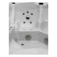 Гидромассажный спа-бассейн Delfi Spa Hydra