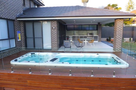 Плавательный спа бассейн Vortex Spas Hydrozone PRO