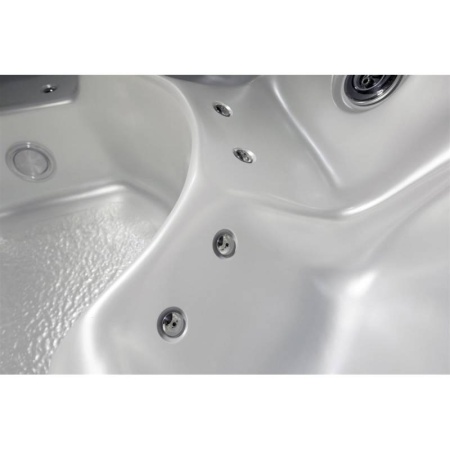 Гидромассажный спа-бассейн Sapphire Spas MySplash
